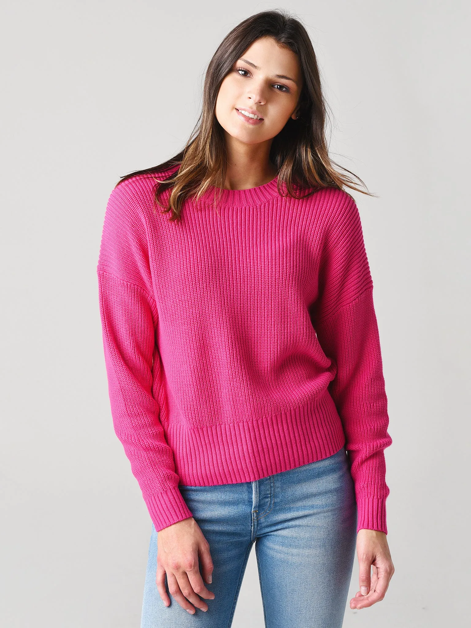 525 Women's Riley Relaxed Pullover Sweater