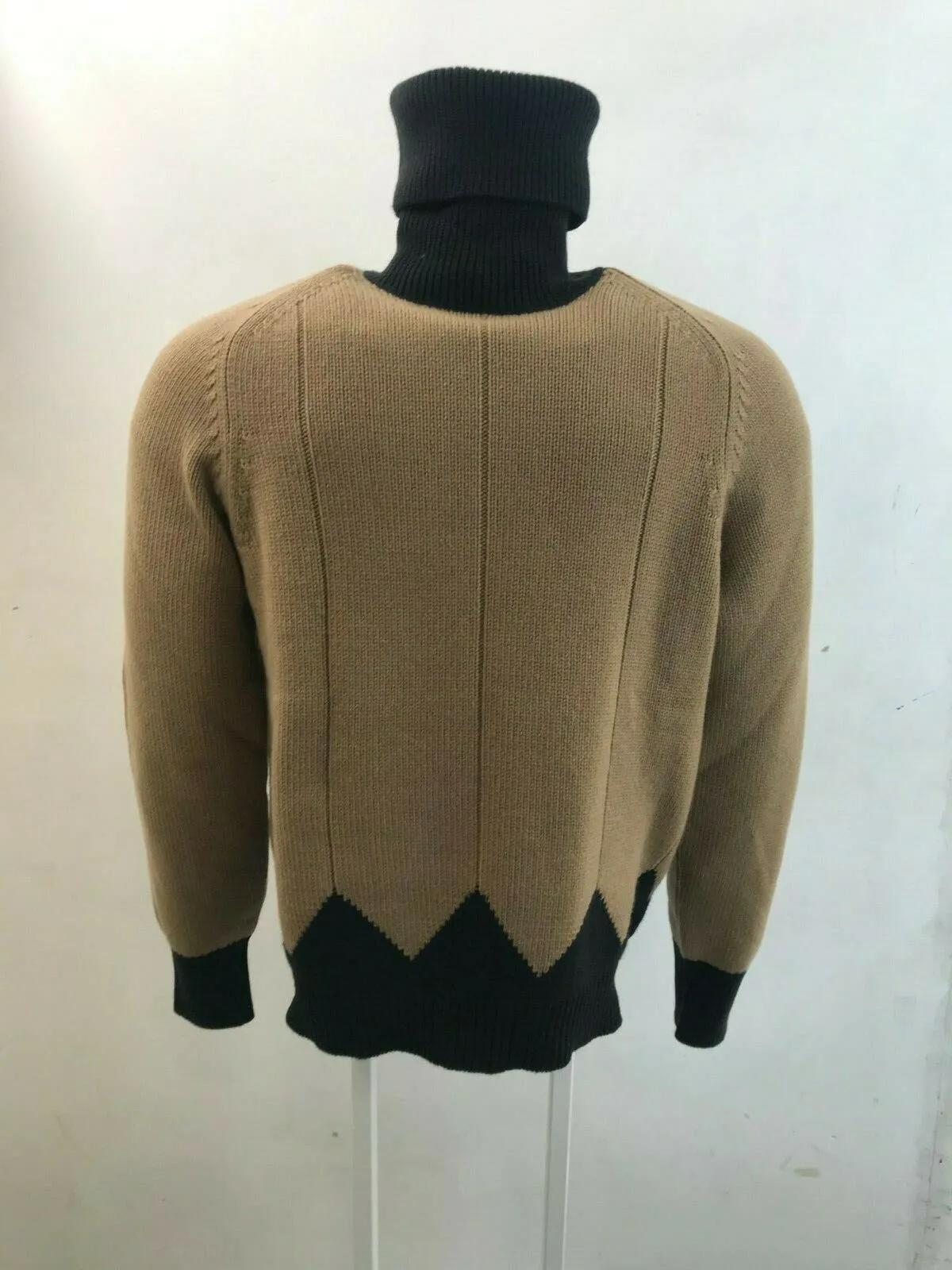 Cashmere Bi- Colour Roll Neck Knitwear