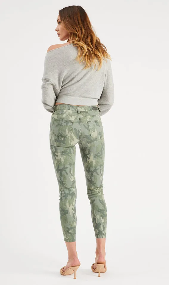 Etienne Marcel Womens Red Zipper Camo Jeans