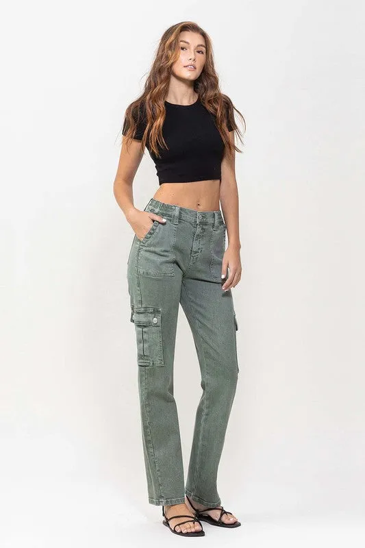 Mid Rise Straight Cargo Pocket Detail Jeans