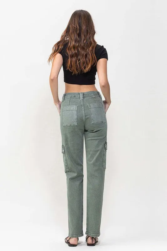 Mid Rise Straight Cargo Pocket Detail Jeans